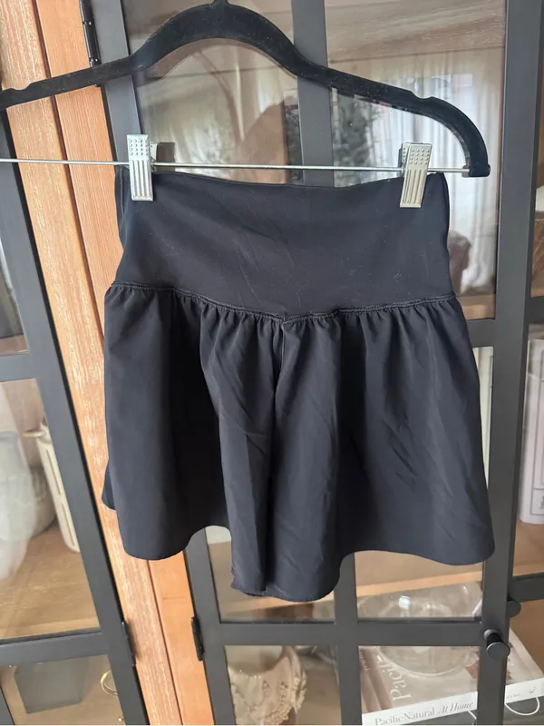 OFFLINE By Aerie Real Me Crossover Flowy Shorts criss cross workout high rise - Image 3