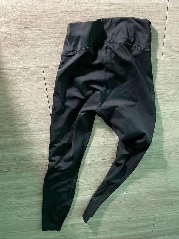 Nike Black High-Waist Performance Leggings - Image 3