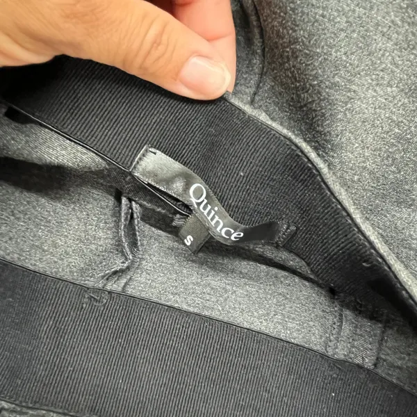 Quince Women's Charcoal Gray Ultra-Stretch Ponte Skinny‎ Pants Size Small - Image 5