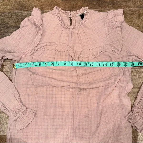 Universal Threads Dusty Rose Long Sleeve Peasant Ruffle Top - Image 6