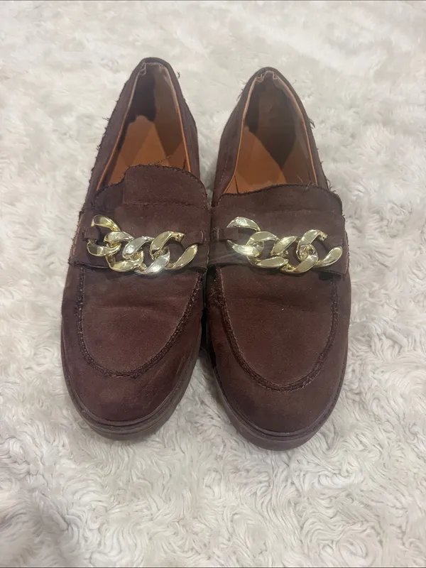 Anne Klein Eunice slip-on loafers with Gold Chain Accent Woman’s‎ size 7.5 - Image 2