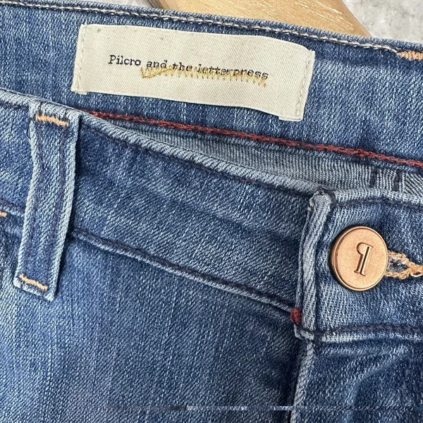 Pilcro and the Letterpress Anthropologie Denim Roll Up Stet Jean Shorts Size 30 - Image 4