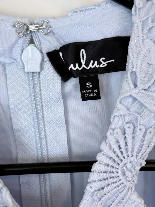NWT Lulus Love Poem Light Blue Lace Mini Dress - Size: Small - Image 3