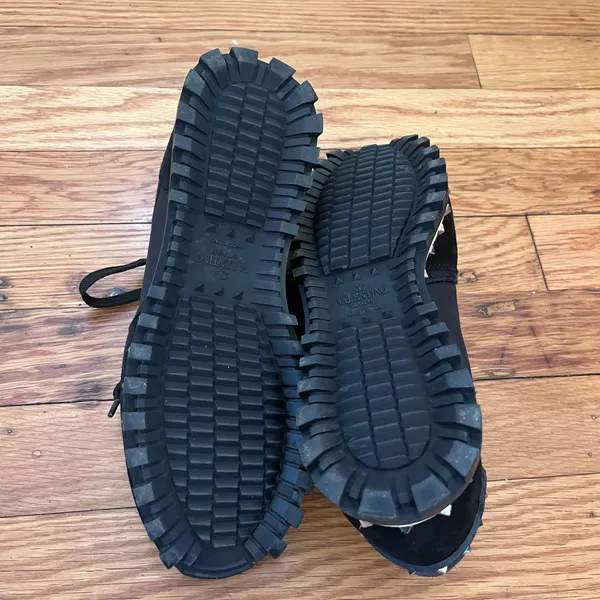 Valentino Garavani Black Rockstud Runner Running Shoes Sneakers Size 37 - Image 10