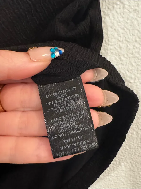 ASTR The Label Textured Off Shoulder Top Sweetheart Neckline Size XS - Image 4