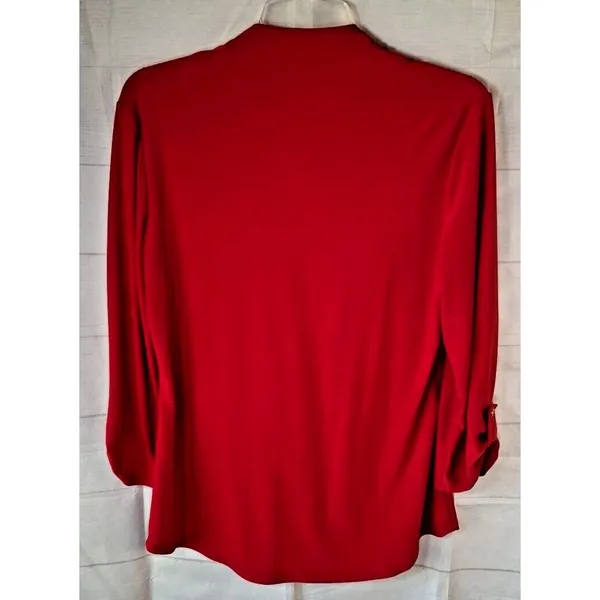 Women's Long Sleeve Red Blouse roll tab sleeve knit a few snags on front no tags - Image 2