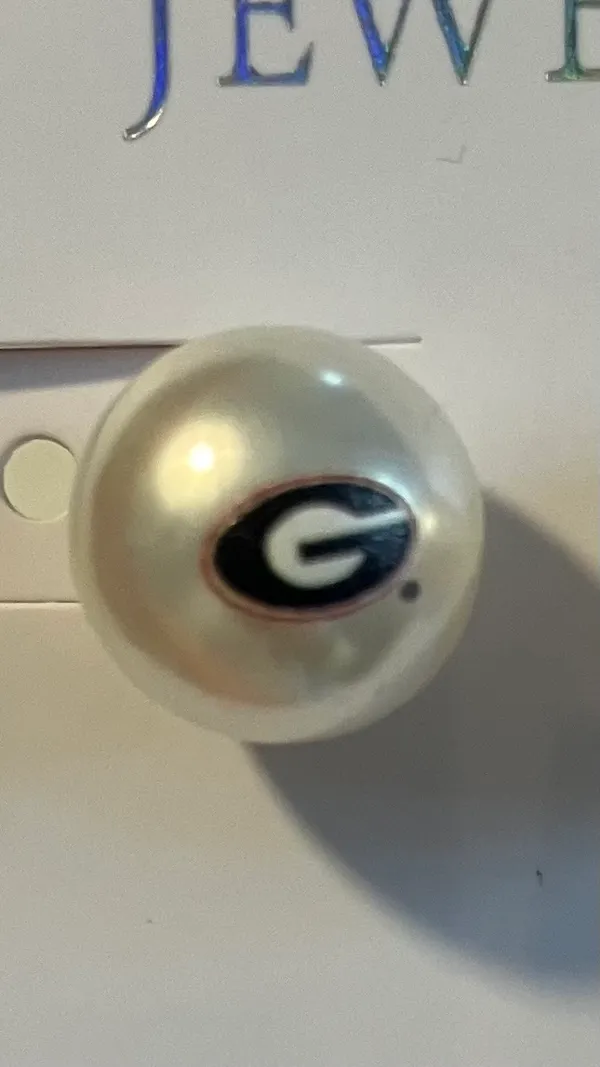 UGA earrings White - Image 2