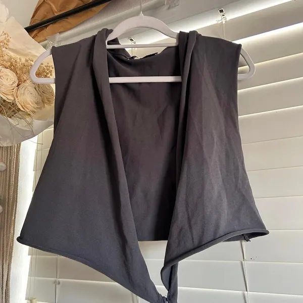 Zara Knit Charcoal Gray Hooded Wrap Tie Top Size M - Image 3