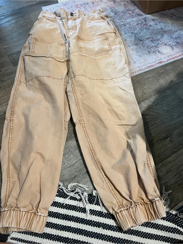 Bdg Utility Jogger Pants in Faded Tan - Image 4