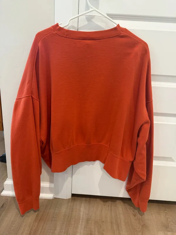 Nike crop pull over  - Image 2