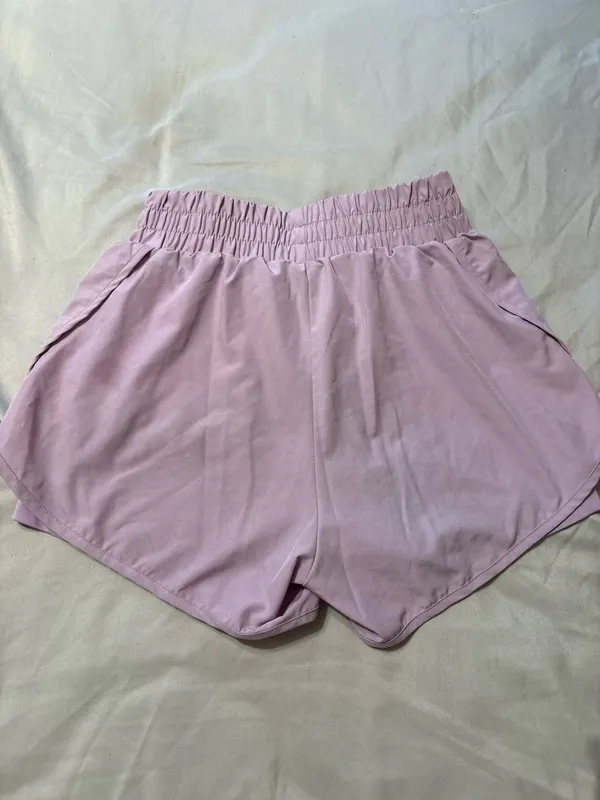 Amazon Shorts - Image 2