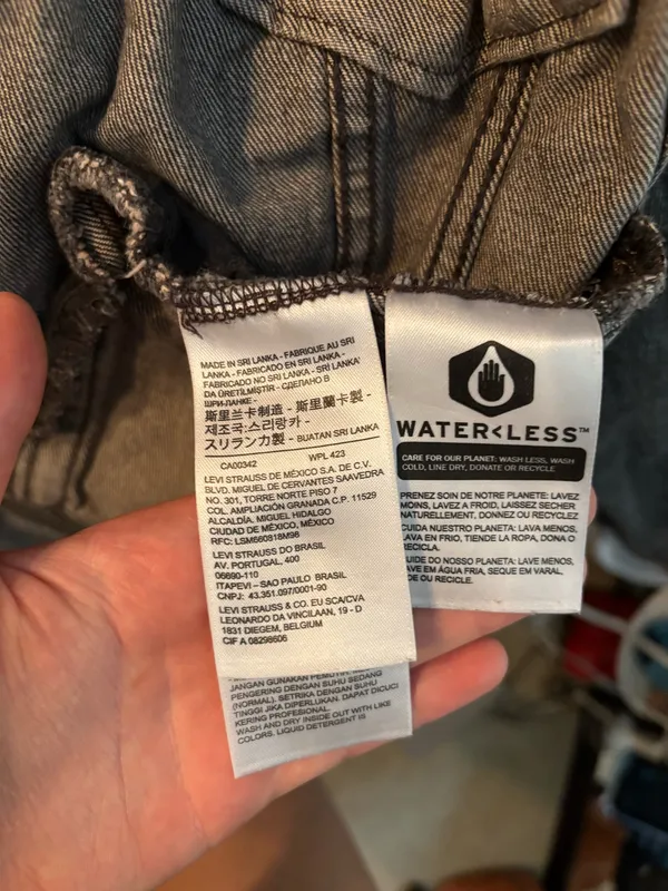 Levi’s Jean Jacket Denim - Image 6