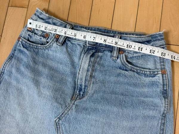 American Eagle Hi Rise A Line Light Wash Denim Jean Mini Skirt Size 0 - Image 3