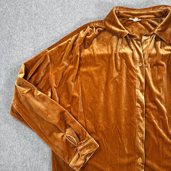 Jodifl Velvet Gathered Shoulder Blouse Women's Medium Golden Brown Button Front - Image 3