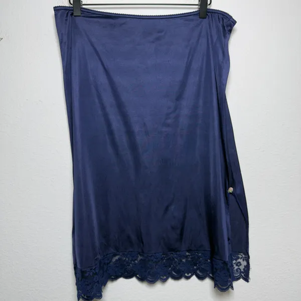 VTG 80s JCPenney Women Fairy Coquette Midi Skirt M Navy Blue Lace Side Slit Rose - Image 2