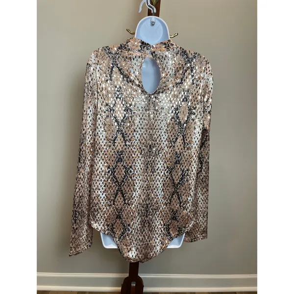Only Hearts Bodysuit Size 1X Snake Print Mock Neck Keyhole Stretch NWT - Image 3