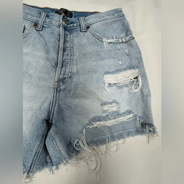 Abercrombie & Fitch Light Wash Distressed Denim Shorts - Image 3