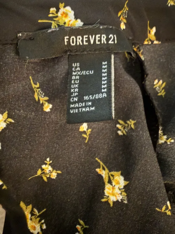 Forever 21 Crop top - Image 2