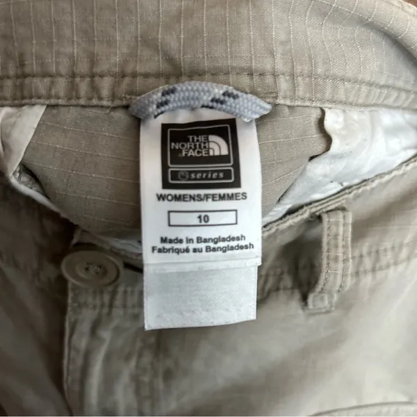 The North Face Women’s Beige/Gray 4” Hiking Outdoor Athletic Shorts Size 10 - Image 3