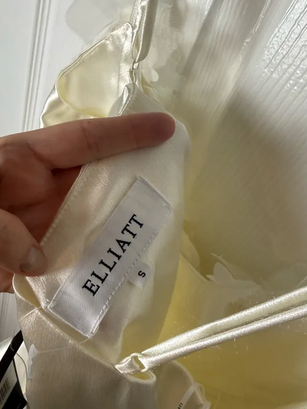 Elliatt Katalina 3D Floral Appliqué Mini Dress in Ivory S - Image 7