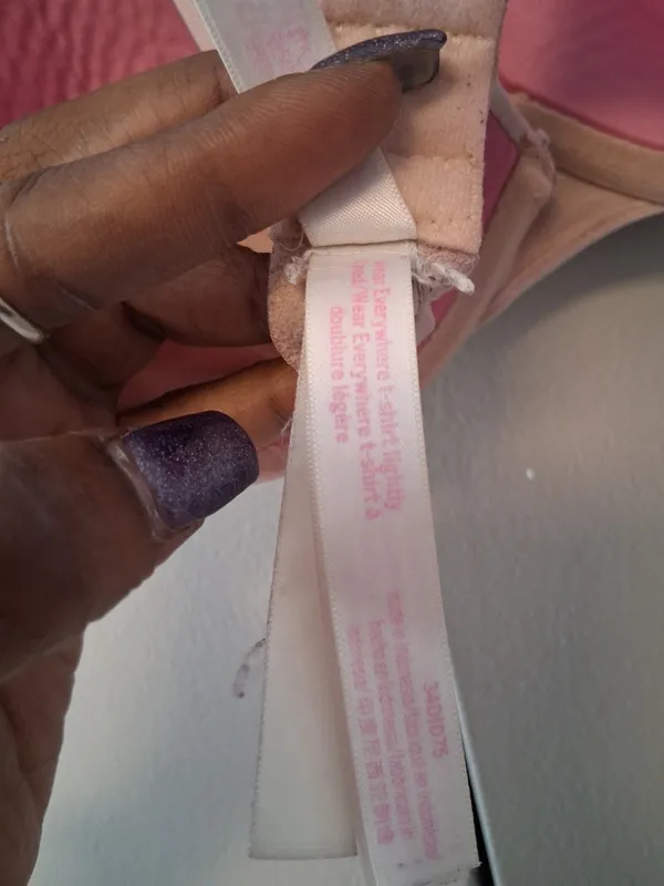 PINK Victoria's Secret wear everywhere t-shirt lightly bra in light pink size 34D - Image 9