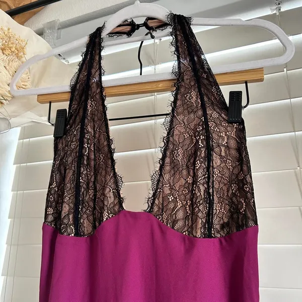 White Fox wine Burgundy Lace Halter Maxi Gown Open Back Formal Dress xl - Image 4