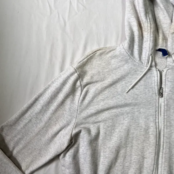Plain Gray Zip Up Hoodie - Image 4