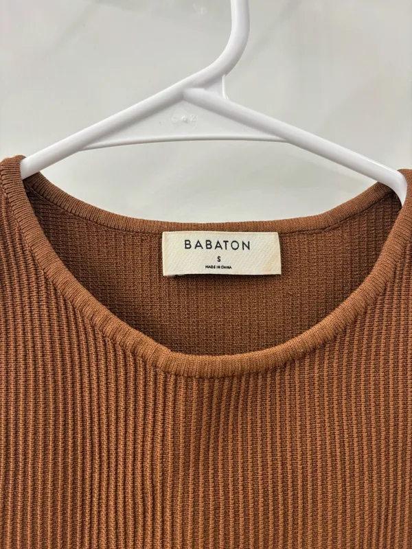 Aritzia Babaton brown sculpt knit tank top cropped - Image 4