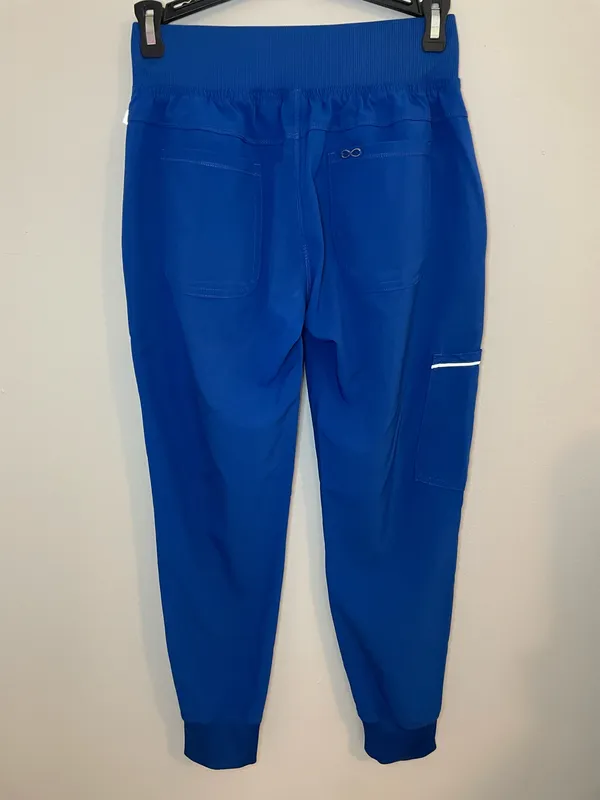 Cherokee Infinity Scrubs Set - Image 3
