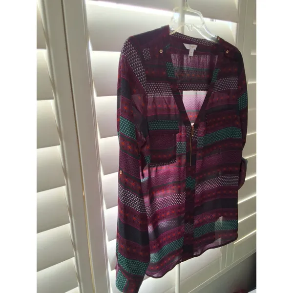 Candies Size XL Purple Multi Color Roll Tab Zip Front V-Neck Pocket Front Top - Image 4