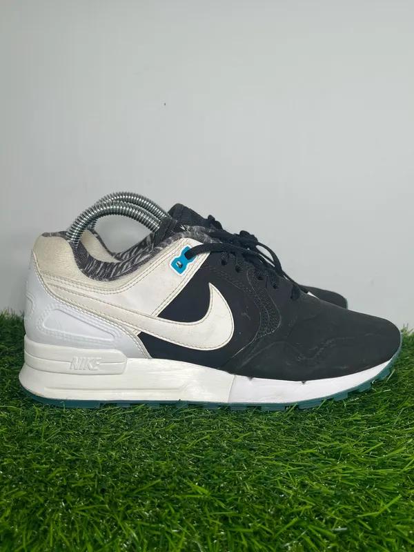 Nike Air Sneakers Black White Teal Women’s 6 Casual Running Shoes 861346-003 - Image 3