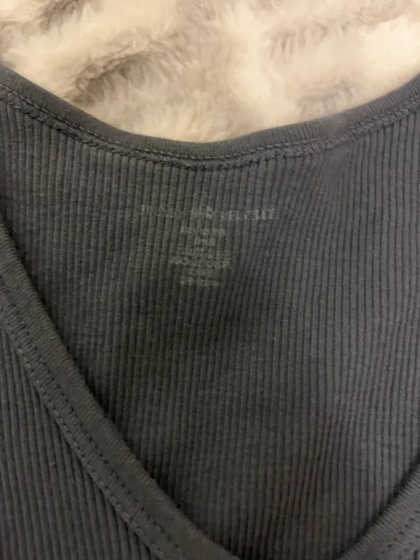 Brandy Melville Ribbed Tee - Image 3