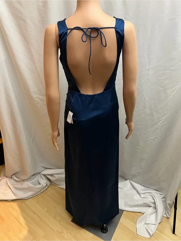 Abercrombie & Fitch Navy Satin Maxi Dress Open Back Ruched Slit Size S Tall - Image 7