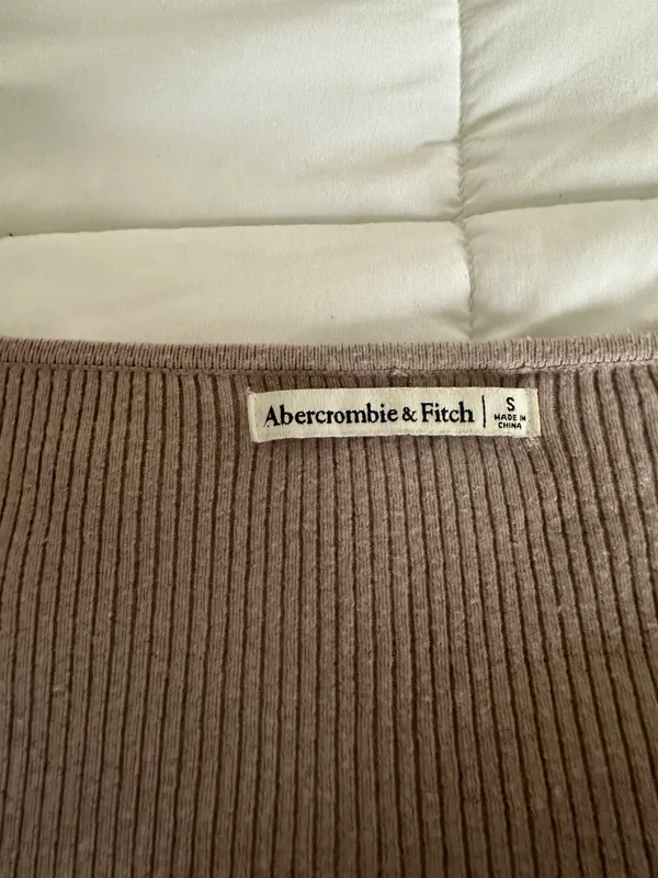 Abercrombie Knit Top - Image 3