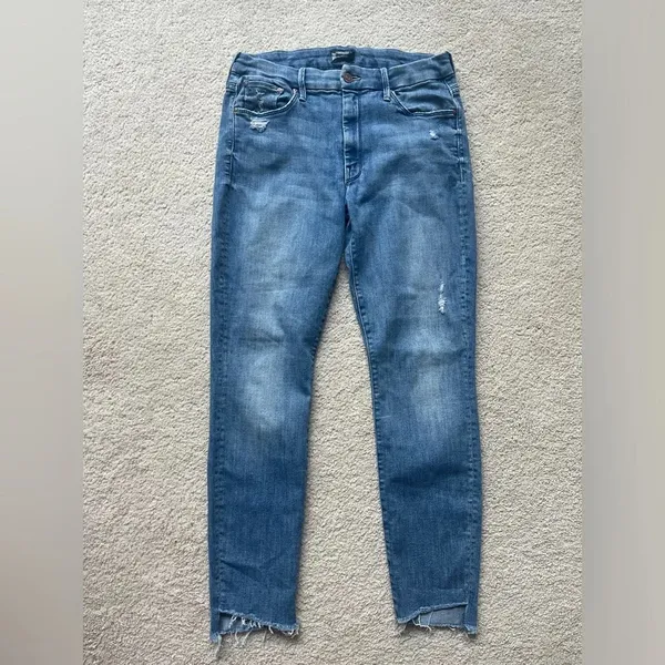 Mother Denim Looker Step Ankle Fray Jeans‎ in Where There's Smoke - Image 3