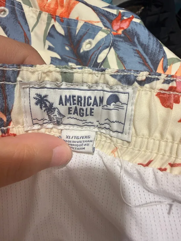 American Eagle Men’s Swim Trunks - Image 3