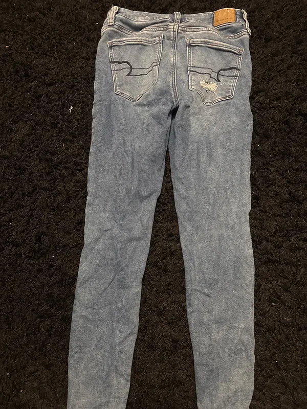 American Eagle Jeans - Image 3