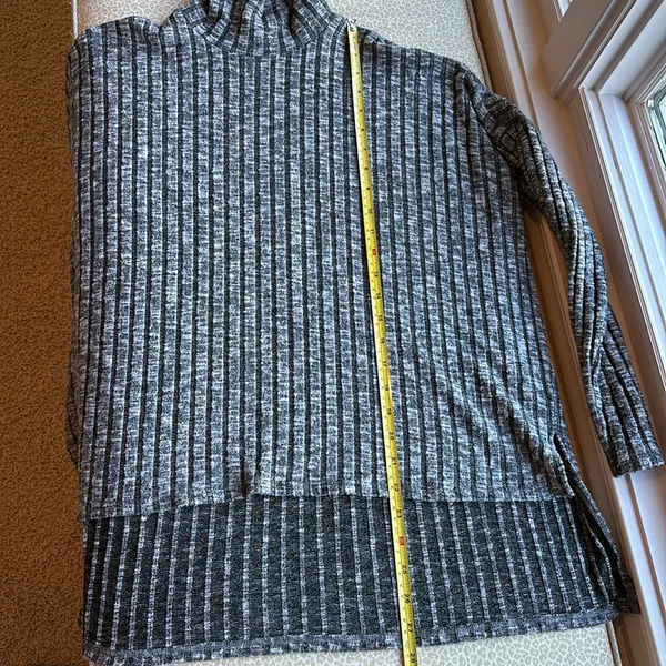 American Eagle Outfitters Slouchy Turtleneck - Image 11