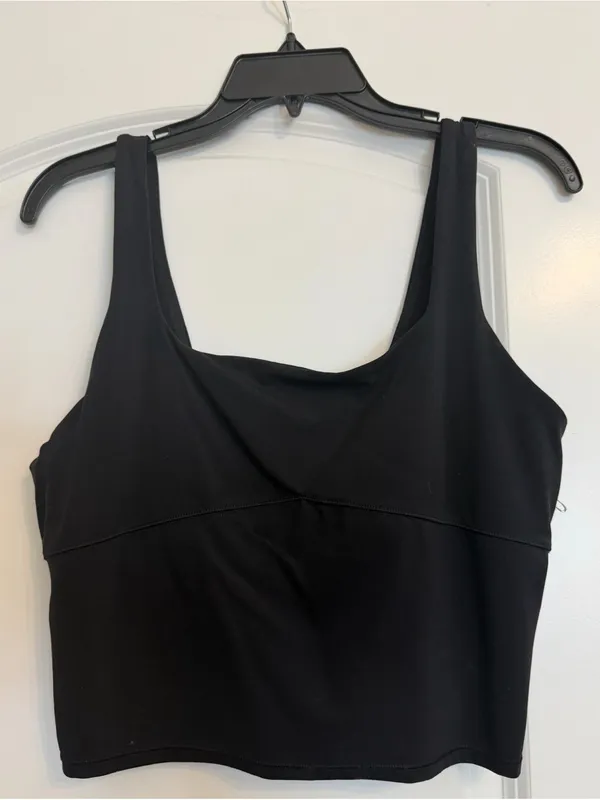 Vuori AllTheForm Support Tank - Image 3