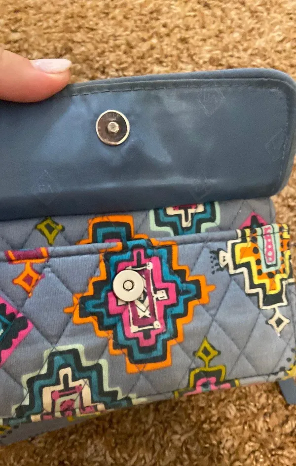 Vera Bradley Wallet - Image 7