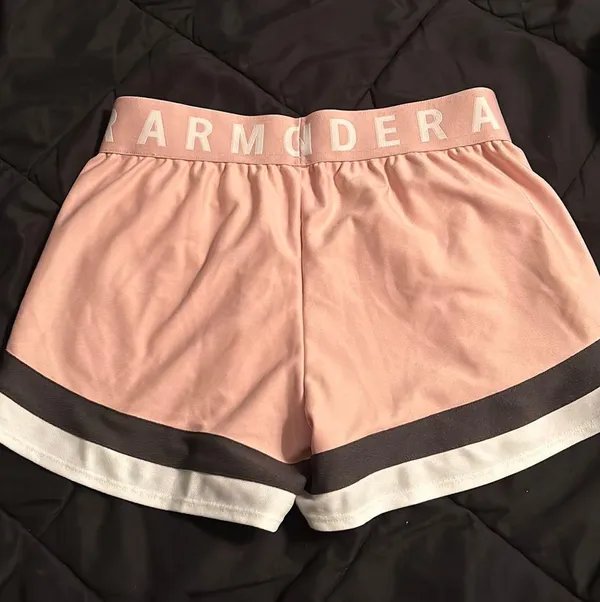 Under Armour Shorts - Image 2