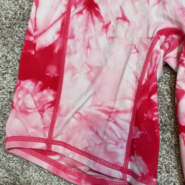 Balance athletica hot pink tie dye oasis biker short - Image 3