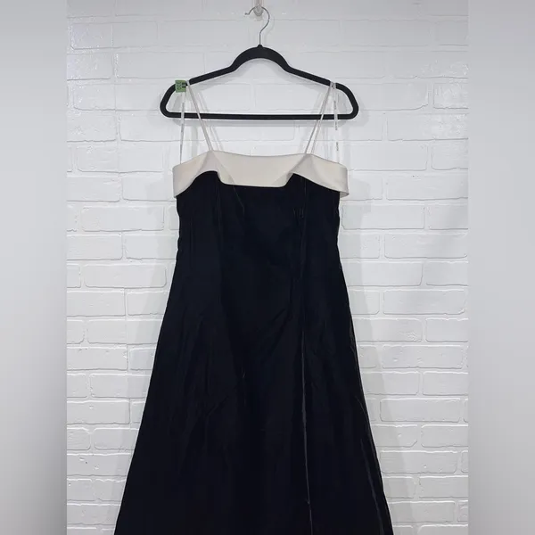 Y2K Night Way Collections Vintage White and Black Velvet Dress w/Tulle 90s 2000s - Image 14