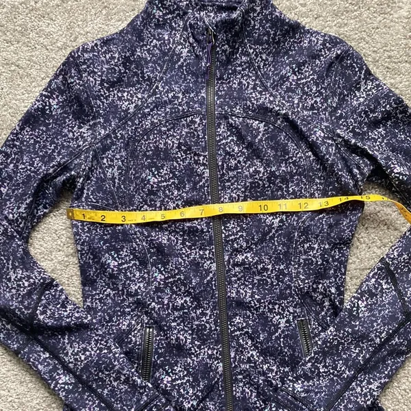 Lululemon Define Jacket Size 4 - Image 5