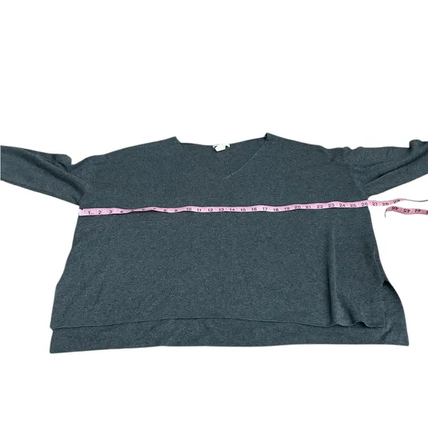 H&M gray oversized sweater - Image 3