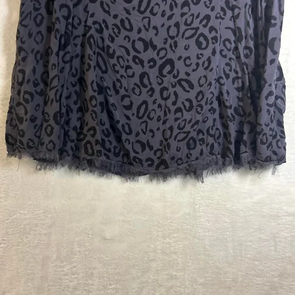 Torrid Leopard Print Babydoll Top Womens Plus Size‎ 2 2X Grey Black Frayed Hem - Image 4