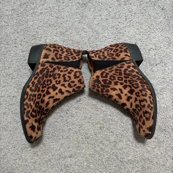 SO Brown and Black Leopard Print Ankle Booties Size 10 - Image 4