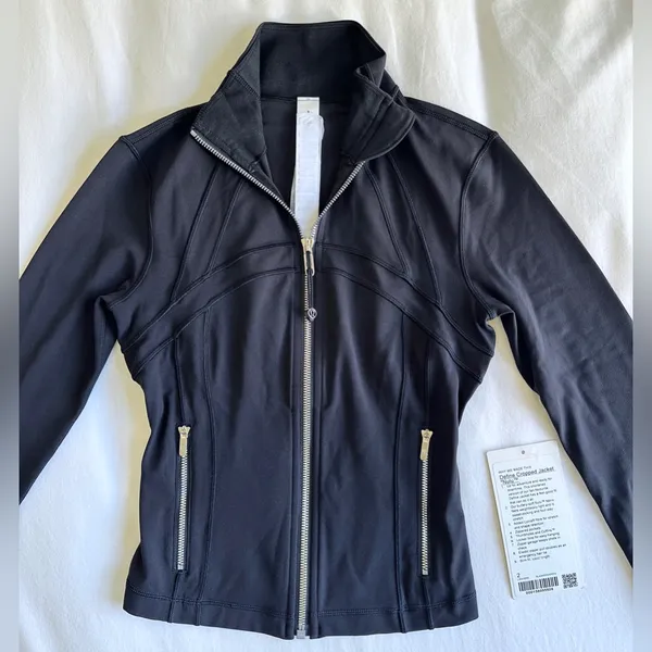 NWT Lululemon Define Cropped Jacket *Nulu - Black / Mirror Silver - 2 - Image 9
