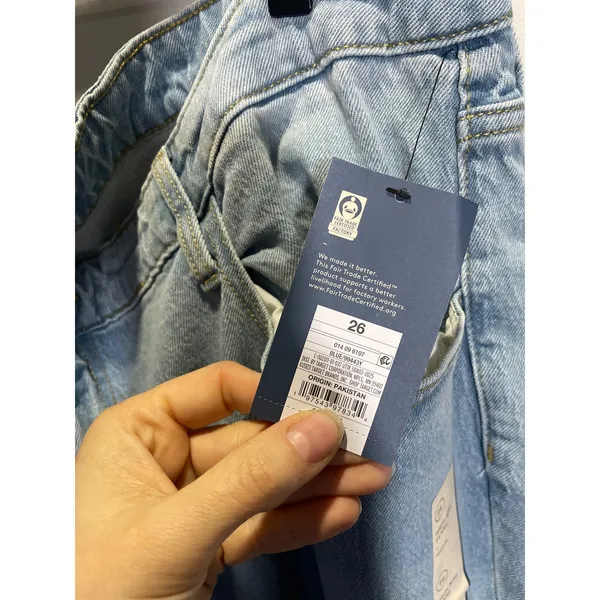 Universal Thread High Rise Flare Jeans Light Wash Blue Size 26 014096197‎ - Image 4