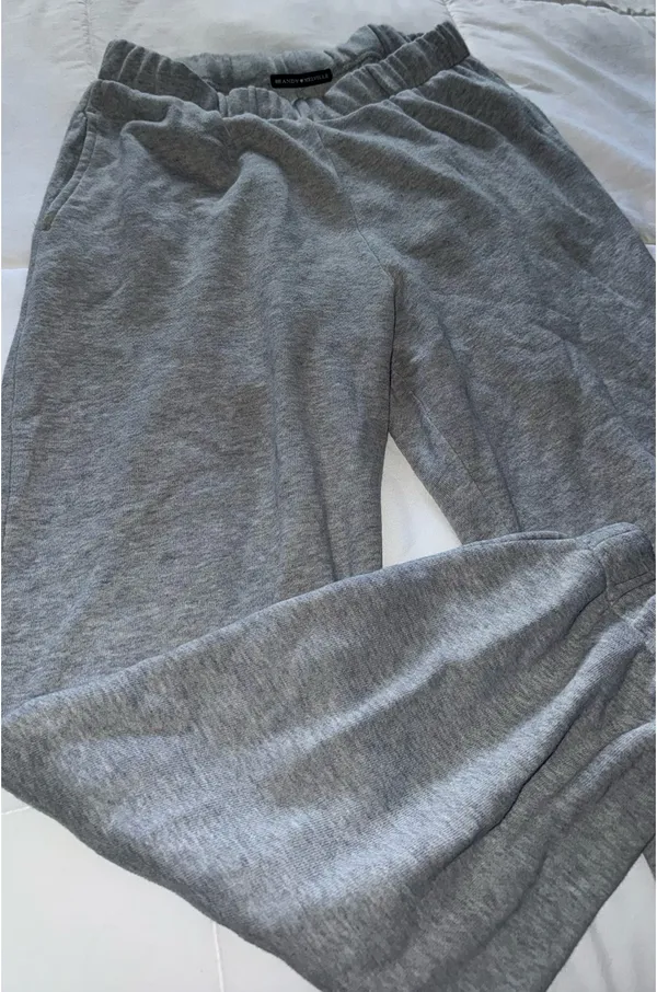 Brandy Melville Sweatpants - Image 2